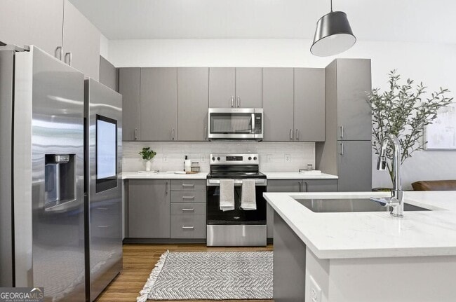 Foto del edificio - 1400 Lake Hearn Dr NE