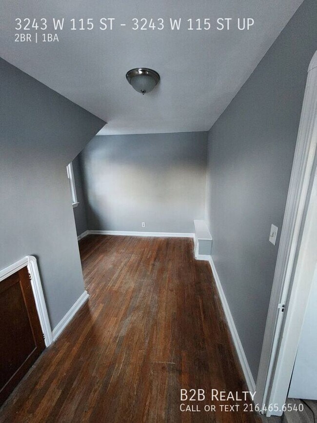 Foto del edificio - 3243 W 115th St