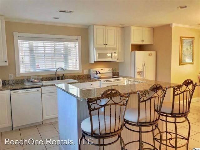 Building Photo - 3 br, 3.5 bath House - 212 4th Ave N #104