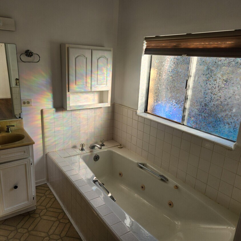 Foto principal - 5413 Coolidge Ave