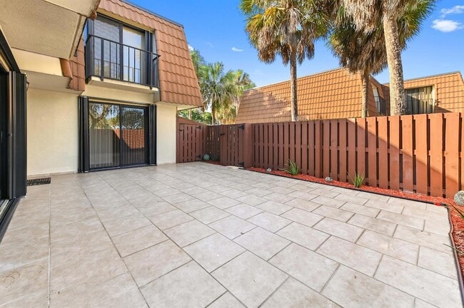 Foto del edificio - 146 Heritage Way