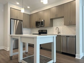 Interior Photo - The Rae