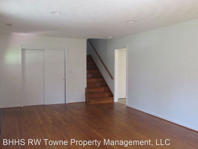 Building Photo - 4 br, 2 bath House - 105 Red Oak Trail