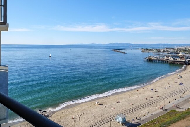 Ocean view - northwest facing toward pier - 531 Esplanade