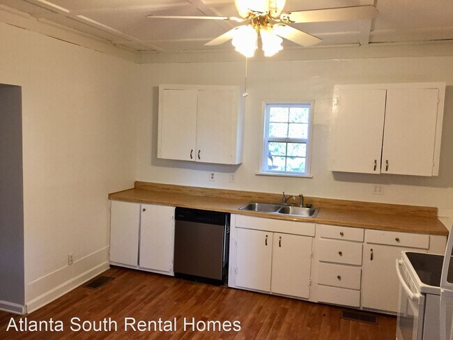 Building Photo - 3 br, 2 bath House - 14 2nd Ave