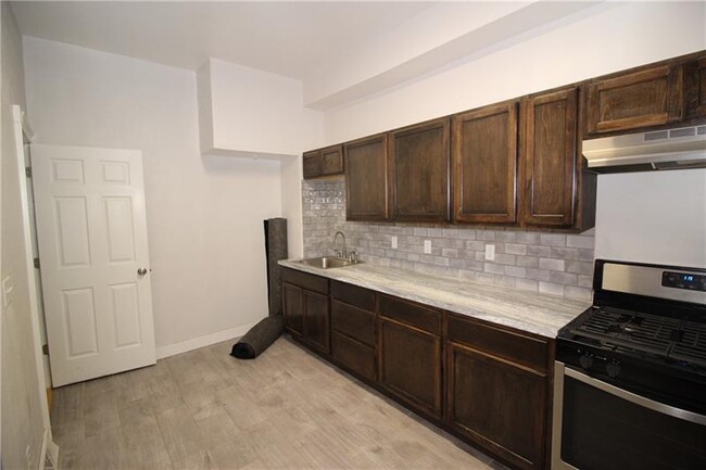 Foto del edificio - 224 8th St