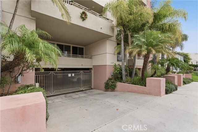 Building Photo - 1222 S Westgate Ave