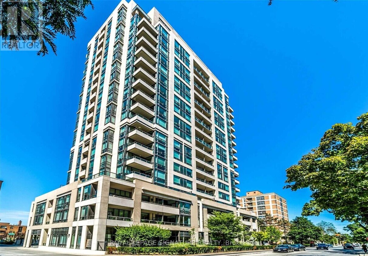 Photo principale - 88-488 Broadway Ave