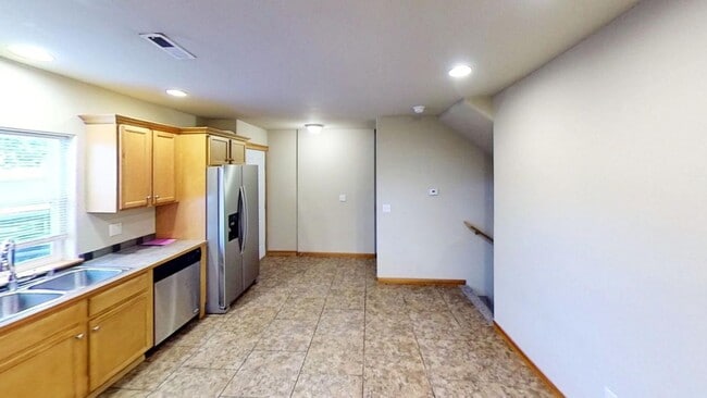 Building Photo - 1954 Willard Ave