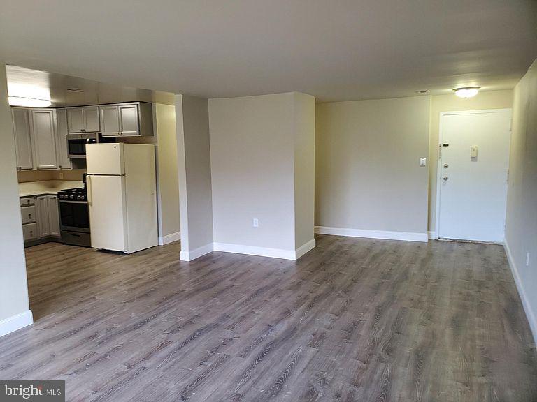 Foto principal - 18732 Walkers Choice Rd