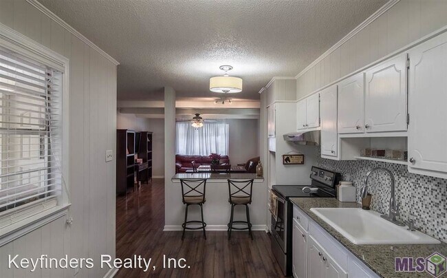 Building Photo - 3 br, 2 bath House - 1759 Mullen Dr.