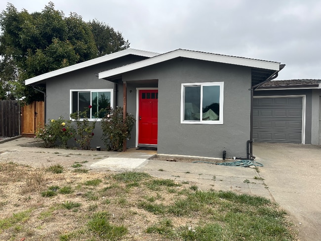 Building Photo - 22 Carita Ct