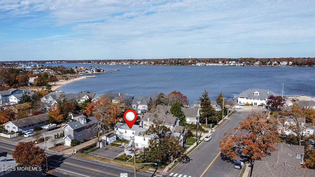 Primary Photo - 112 Ocean Gate Ave