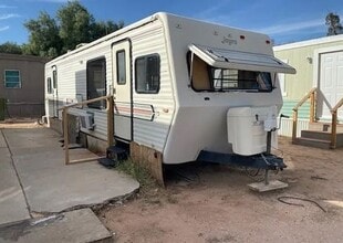 Building Photo - 1413 N Columbus Blvd