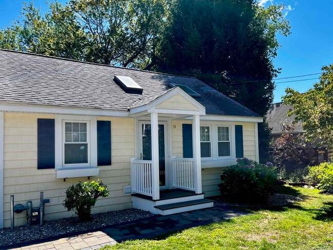 Building Photo - 15 Mill Pond Ln