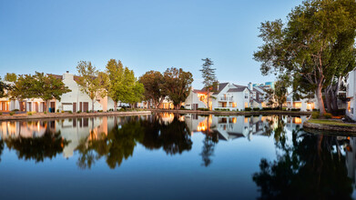 Schooner Bay Apartment Homes photo'