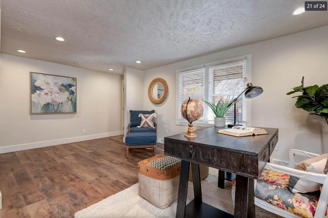 Building Photo - 3349 South Ave