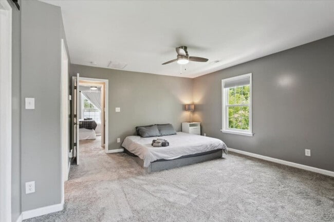 Building Photo - Buckroe Retreat: Family Haven near the Beach