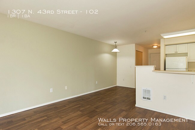 Building Photo - Pickering Place Apartments-102