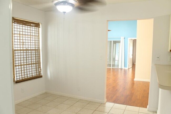 Foto del edificio - 1522 Ocean Dunes Cir