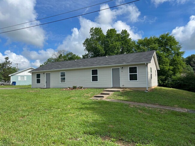 Building Photo - 190 Cedar Grove Rd