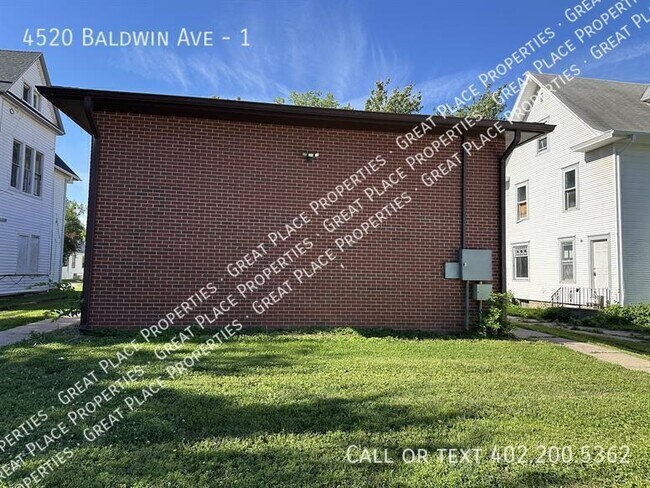 Foto del edificio - 4520 Baldwin Ave
