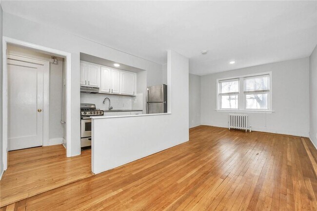 Foto del edificio - 10 Oakridge Pl