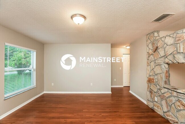 Foto del edificio - 3 Bedroom Pet-Friendly Home in Palmetto, F...