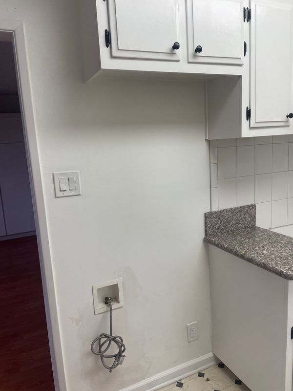 Foto del edificio - 4513 W 132nd St