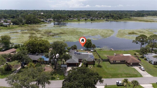 Foto del edificio - 1265 E Fowler Dr