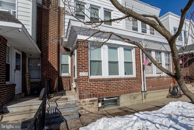 Foto del edificio - 6228 Erdrick St