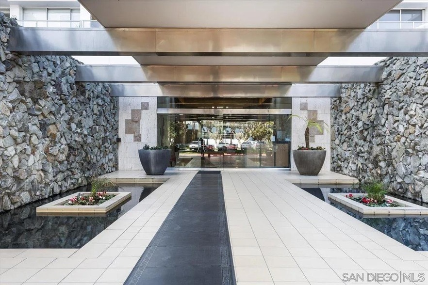 Photo - 1830 Avenida Del Mundo Unit 1210