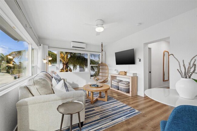 Foto del edificio - 650 70th Ave