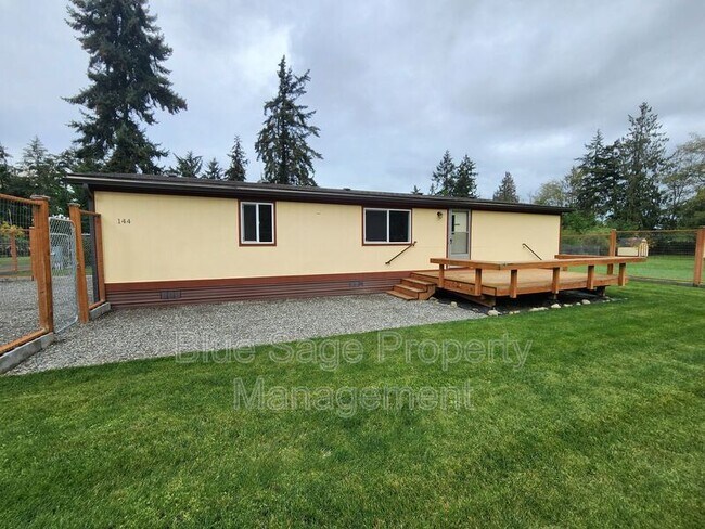 Building Photo - 144 Daisy Ln