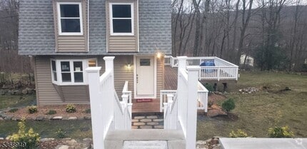 Building Photo - 28 Tansboro Rd