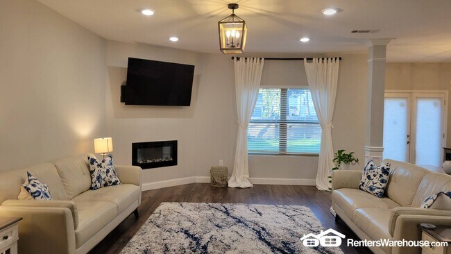 Foto del edificio - 1911 Baker Rd NW