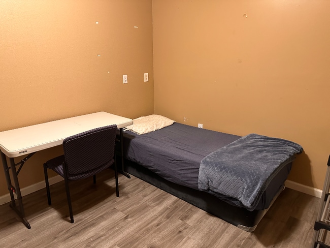 Building Photo - 8408 22nd Ave SW