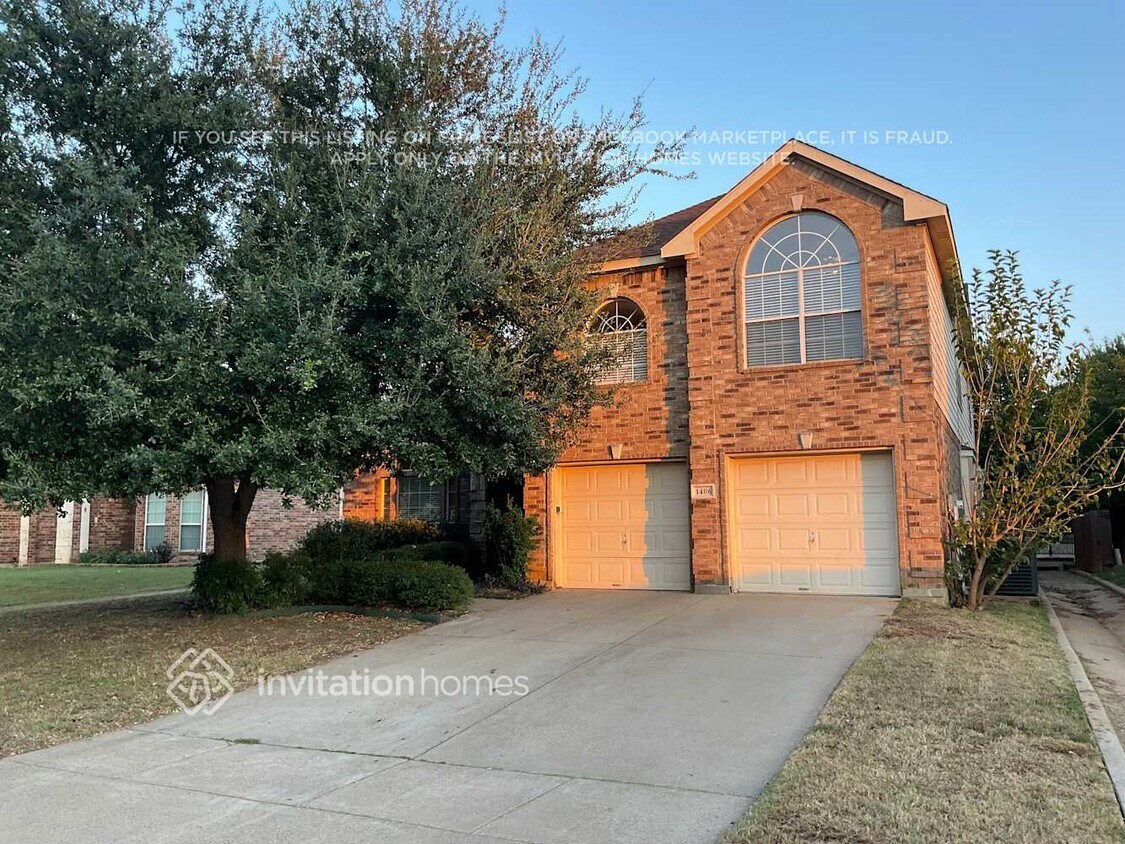 Primary Photo - 1406 Chateau Ln