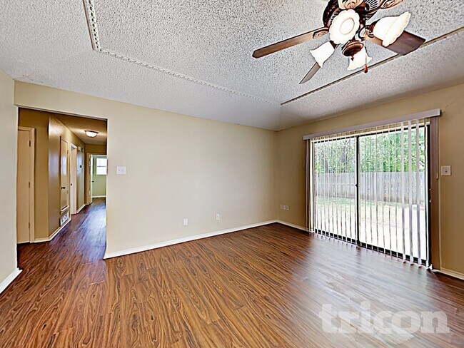 Foto del edificio - 773 Parkview Dr