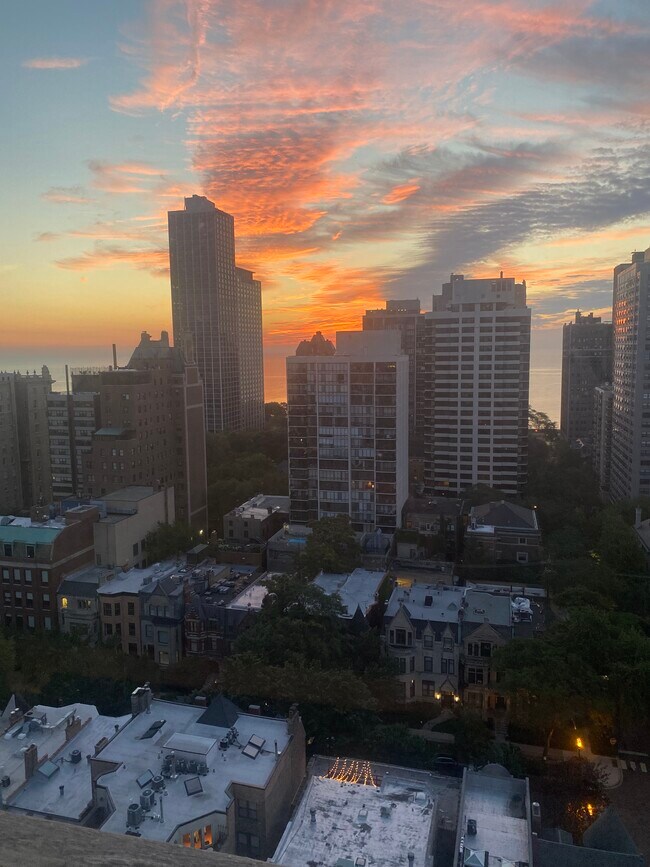 Sunset Views - 70 W Burton Plz