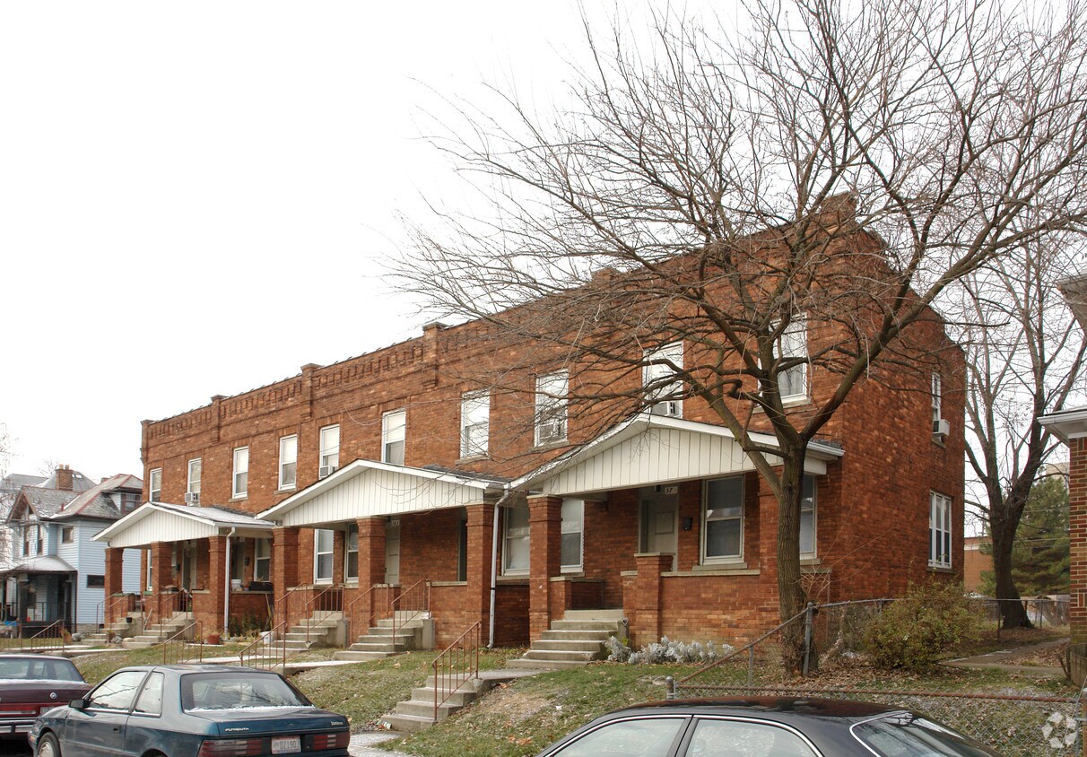 Building Photo - 579-587 Carpenter St