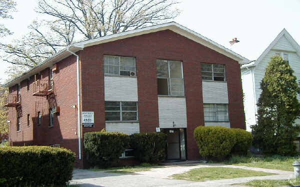 Primary Photo - 177 S Burnett St