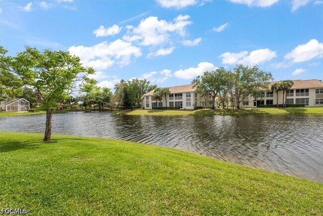 Foto del edificio - 9241 Bramble Ct