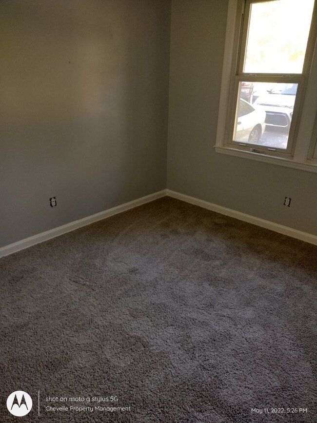 Building Photo - Beautiful 4 Bedroom 1.5 Bath Home for rent