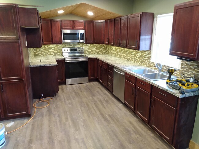 Cocina - 307 N Mary St