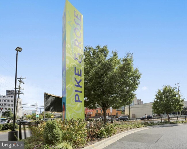 Building Photo - 11710 Old Georgetown Rd