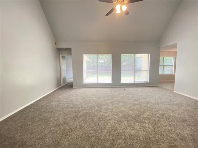 Foto del edificio - 6101 Meadowside Trail