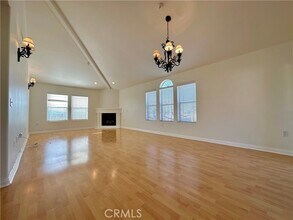 Building Photo - 555 E Santa Anita Ave
