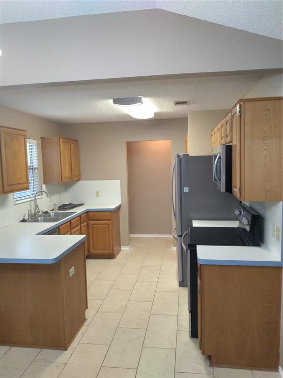 Building Photo - 4921 Prairie Creek Trail