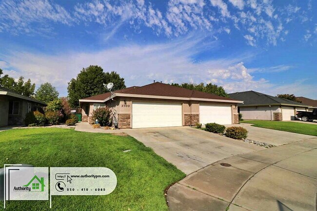 Building Photo - 3700 Silvario Ct